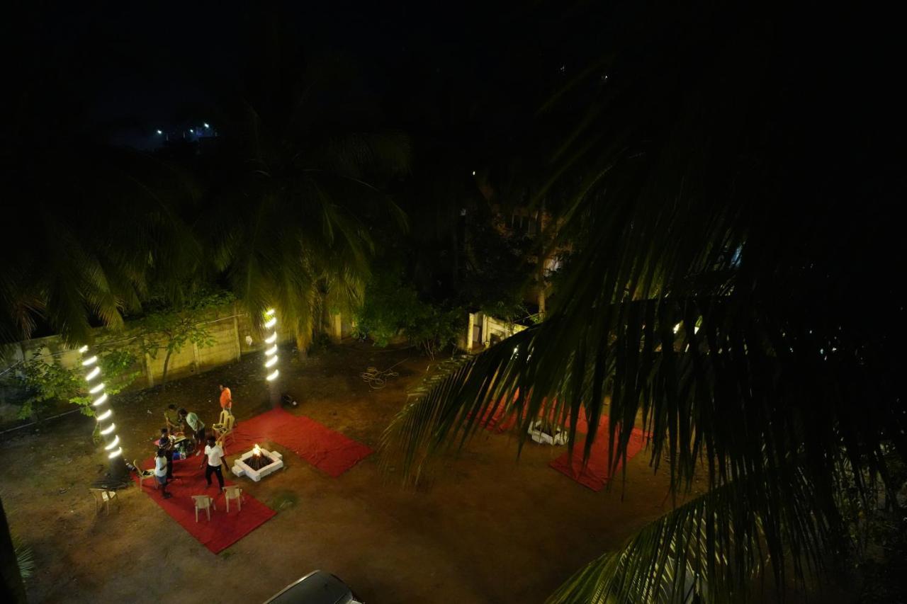 מלון מהבליפורם Dwaraka Residency מראה חיצוני תמונה