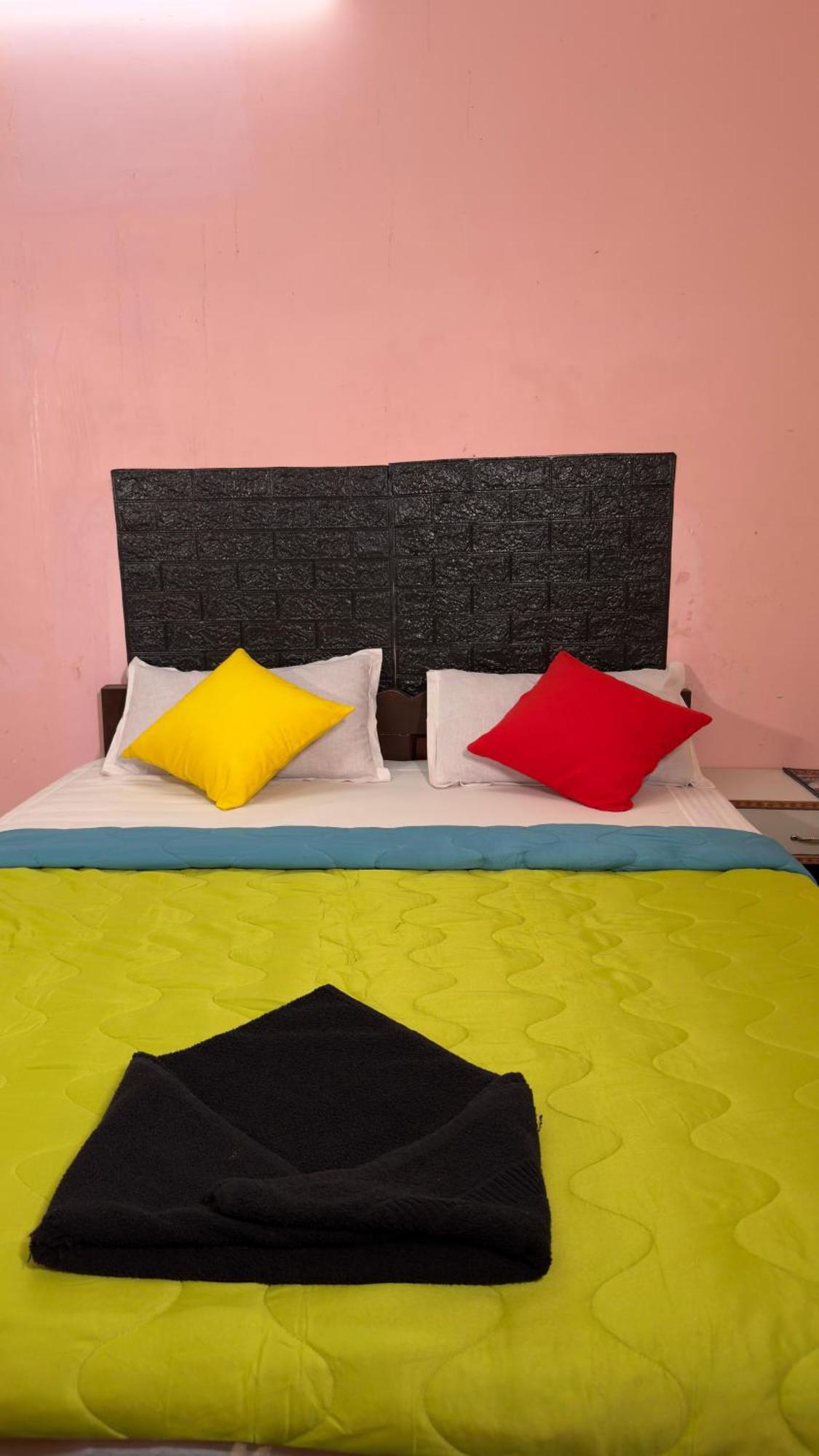 מלון מהבליפורם Dwaraka Residency מראה חיצוני תמונה