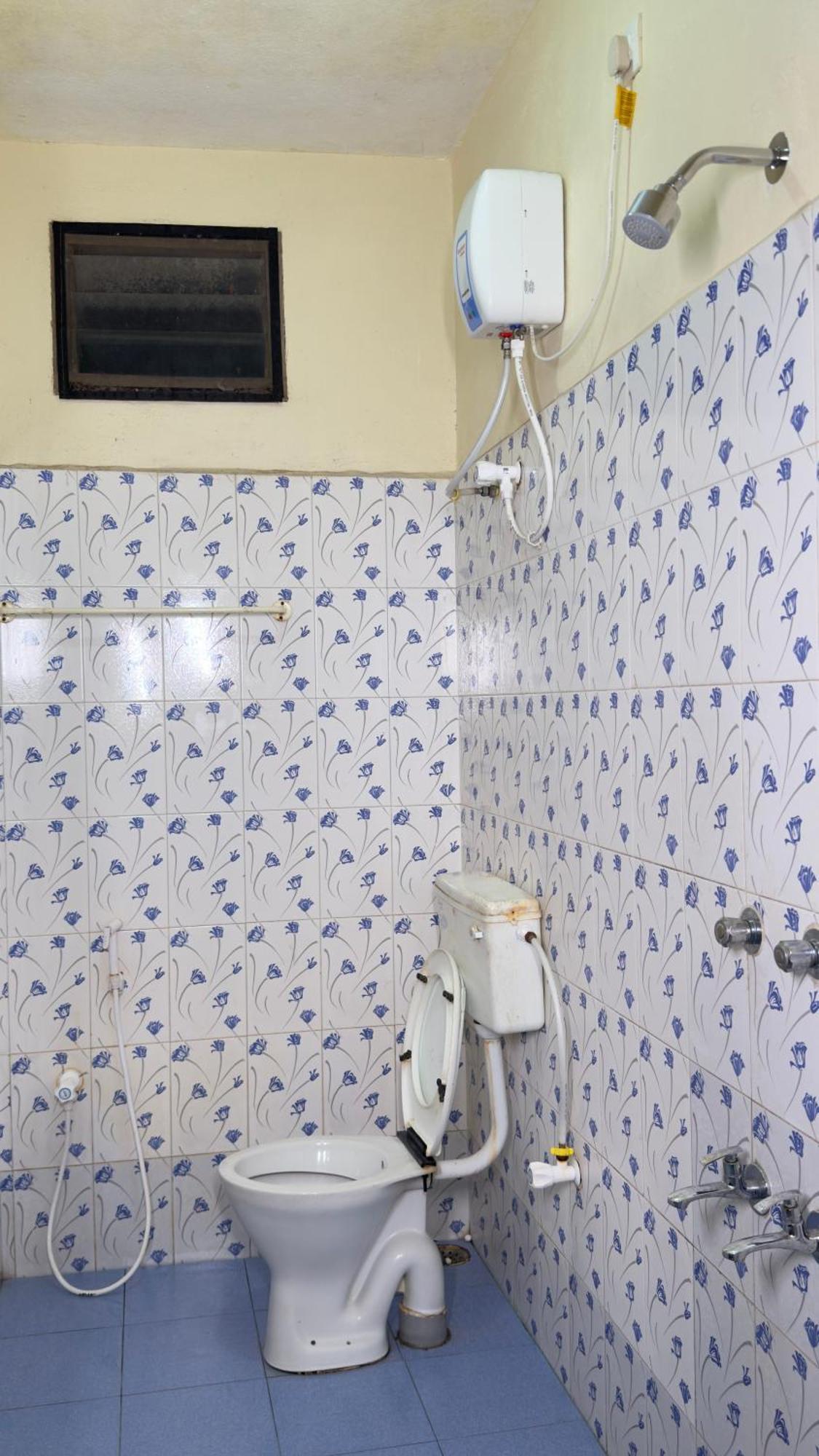 מלון מהבליפורם Dwaraka Residency מראה חיצוני תמונה