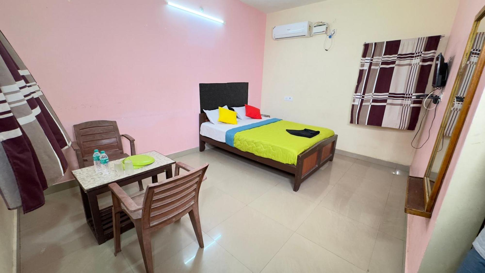 מלון מהבליפורם Dwaraka Residency מראה חיצוני תמונה